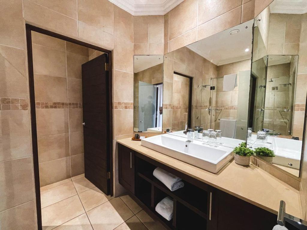 Coco De Mer Boutique Hotel バリート エクステリア 写真